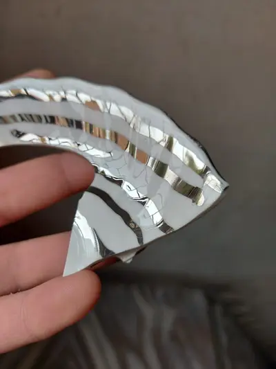 Liquid platinum on glass